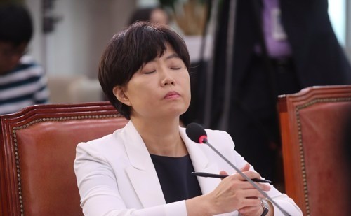 이유정 헌법재판관 후보자 자진사퇴…한국당 "서민들 위해 주식강의해달라"