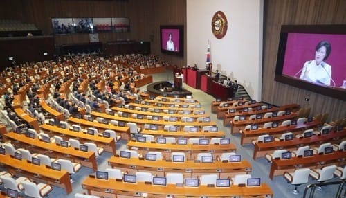 한국당, 대여 총공세… "文정부, 안보위기에 정치보복 전념"