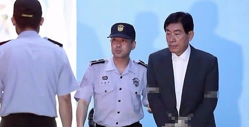 檢, '軍댓글 폭로' 사이버사 前간부 소환… 국정원 연관 수사