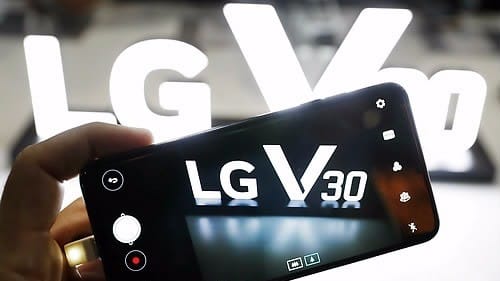 IFA 주인공 된 LG V30… IT매체들 잇달아 '최고제품' 선정