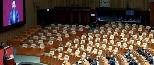 한국당 뺀 여야, 대정부질문 준비 박차… 적폐청산 vs 실정견제