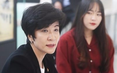 김영주 장관 "청년실업 해결 위해 기업 간 격차 줄일 것"