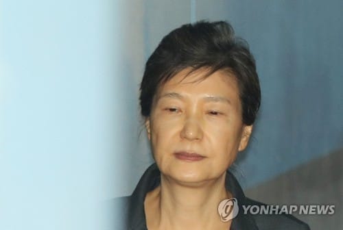 박근혜, 구치소서 홀로 보내는 추석… 특선영화는 '국제시장'