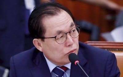 "중소기업 임금, 대기업의 63%… 5년째 제자리"