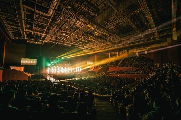 자이언티, 단독 콘서트 'CINEMA'…영화 같은 무대 '감격 눈물'