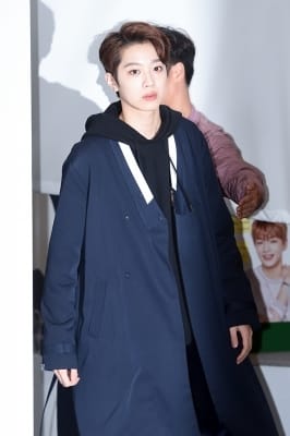  워너원 라이관린, '등장부터 압도하는 포스'