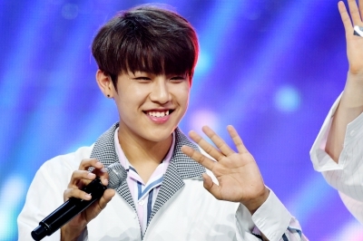  박우진, '귀여운 참새~강렬한 참새~' (1일 1워너원⑥)