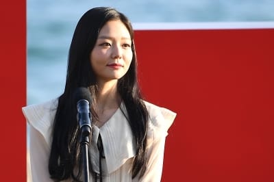  이솜, '단아한 미모 뽐내며~' (부산국제영화제)