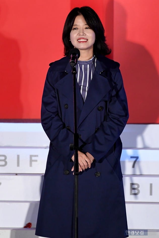 [포토] 김여진, '환한 미소가 아름다워~' (부산국제영화제)