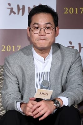  김성균, '고두심 생각에 뭉클'