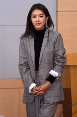  채정안, '동국대 홍보대사랍니다~'