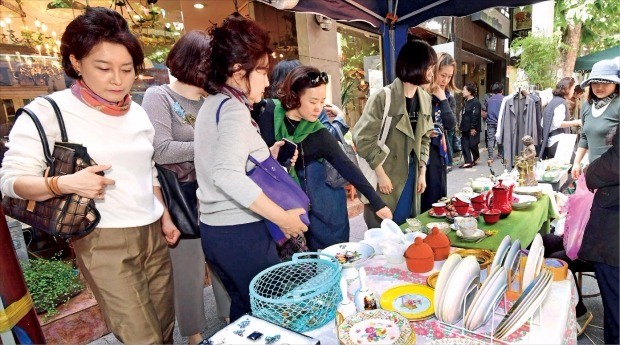 이태원서 ‘앤틱 소품’ 사볼까