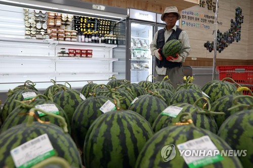 '내고장 농산물 먹는다' 로컬푸드 열풍…매출 두자릿수 성장