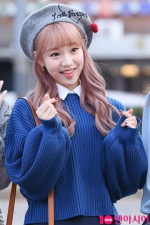 [TEN PHOTO] 에이프릴 레이첼 &#39;예쁨 예쁨&#39;