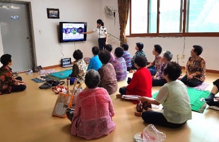 "노후준비 부족으로 마지막 8년간 불행하게 살 수도"