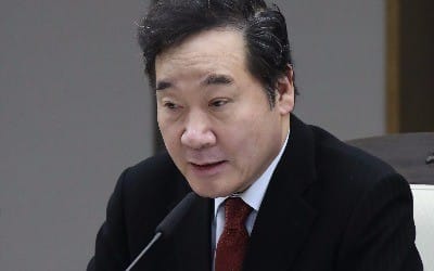 이총리 "정규직 전환, 모든 비정규직 없앤다는 게 아니다"