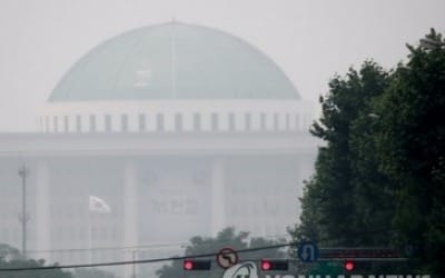 정기국회 한창인데 곳곳서 이합집산 조짐… 정계개편 이어지나