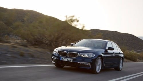고급차 시장의 '큰손' 한국… BMW5, 독일보다 더 많이 팔려
