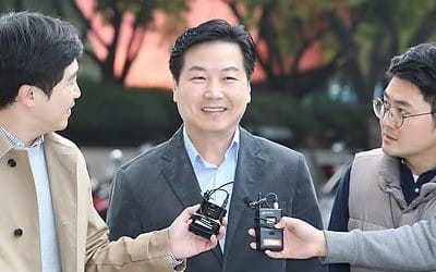 여, '홍종학·유남석 지키기'… "신상털기 말고 능력검증 하자"