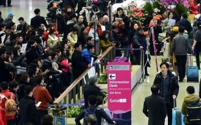 中 관영매체 "다방면서 한중관계 회복 징후…관광·한류·화장품 부활"