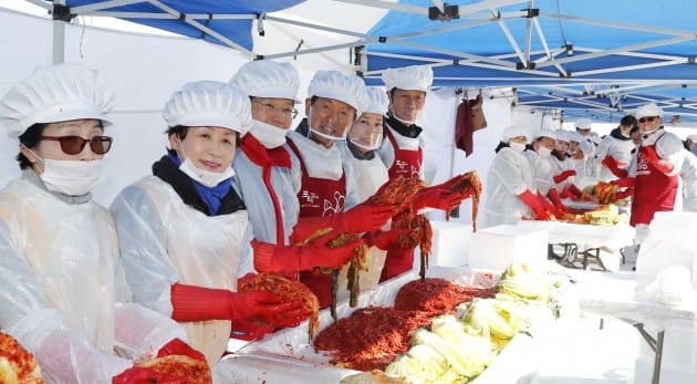 한국공항공사, 1만 4000kg 김장김치 나눔 행사