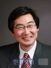 연규홍 한신대 총장 취임식…북한 연구자료 대거 기증도