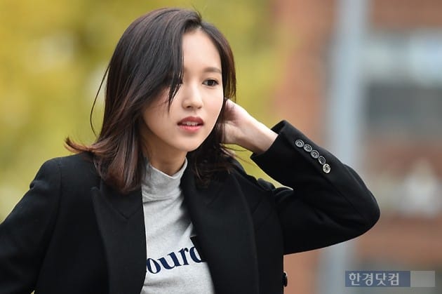 [포토] 트와이스 미나, '눈길 사로잡는 아름다운 미모~'