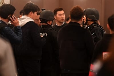  '언터처블' 제작발표회 현장에 폭발물 신고로 출동한 경찰특공대