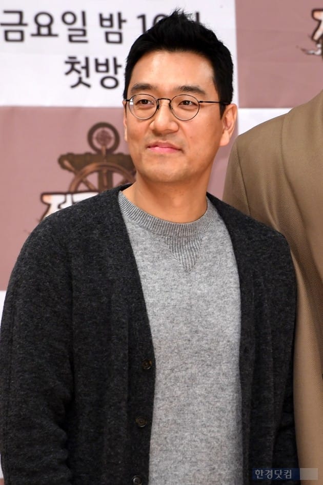 '정글의 법칙' PD, 故 김주혁 사망 당시 비상연락망 부재 논란 사과