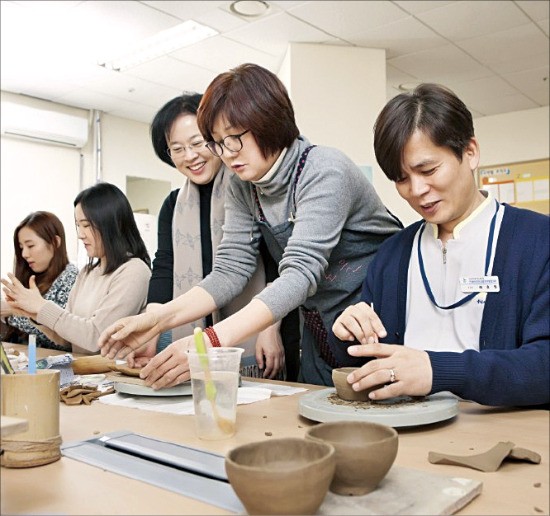 [김과장 & 이대리] 도예 솜씨 키우는 근로복지공단 대구병원