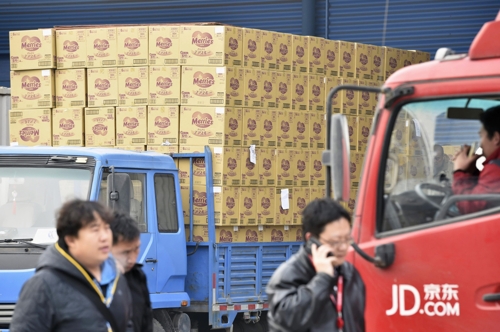 고임금에 中 떠나던 일본 기업, 전기차·기저귀는 중국생산 강화