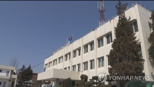 노부모 사망·실종사건 '미궁'… 입 다문 딸과 교주