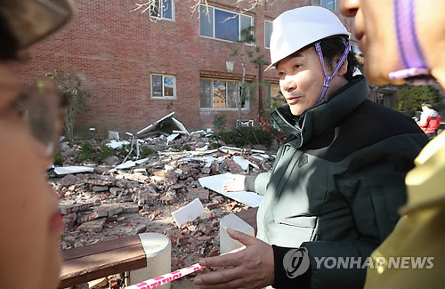 이총리, AI대책회의·포항지진 관계장관회의 잇달아 주재