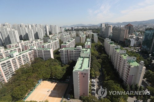 초과이익환수 시행 한달 앞… 희비 엇갈리는 강남 재건축