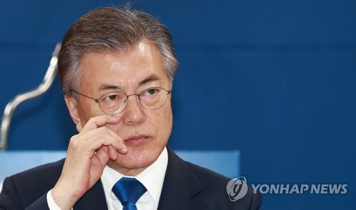 문 대통령 넉달만에 하루 휴가… 방중·예산국회·인선 구상 몰두