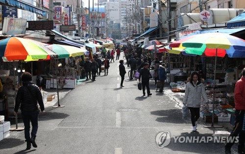 지진피해 포항 상권·경제 정상화한다… 관광지 손님 조금씩 늘어