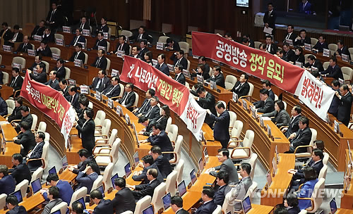 대주주 없는 한국당 원내대표 경선… 결선투표로 가나