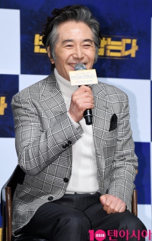 '반드시 잡는다' 백윤식 “막둥이 성동일, 연기 많이 늘었더라”