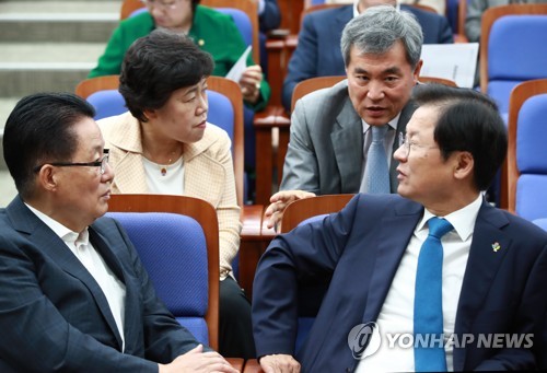  安 '통합론' 재천명에 벌집 된 국민의당… "첫사랑 호남 버리나"