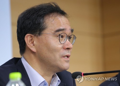 정부, 北미사일 합동점검반 회의… "시장 이상징후에 신속 대응"