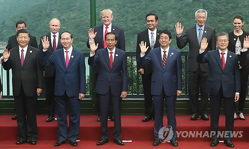 "트럼프, 亞순방서 '사적 친분쌓기' 주력… 실질 성과는 없어"