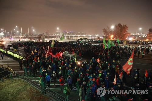 건설노조 불법시위에 시민들 "민심 거스른 외침, 인정 못받아"