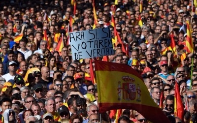 스페인, 카탈루냐 수뇌부 8명 구속…항의 시위 '들불'