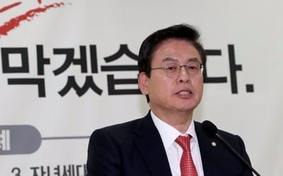 정우택 "홍종학 임명 '오기정치' 하면 예산국회 어려울 것"