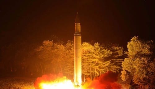 국정원 "북한, ICBM 대기권 재진입 기술 개발 한계에 봉착"