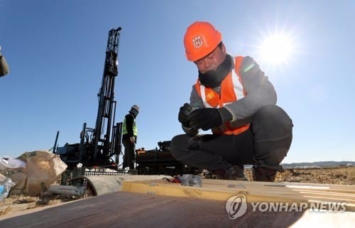 포항 진앙지 인근 공식시추 시작… 액상화 여부 밝힌다