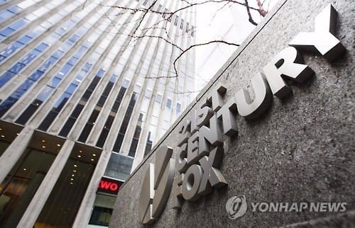 '몸집 불려야 산다' 美 M&A 폭증… "아마존·넷플릭스 공포 탓"