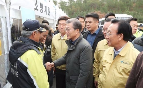 포항시장 "대통령에 피해복구·이재민 주거안정 지원 건의"