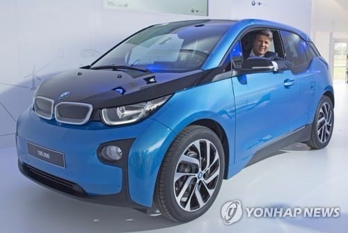 BMW, 전기차 배터리에 2억유로 투자… "잠재적 공급자될수도"