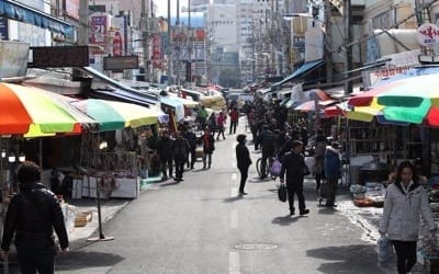 지진피해 포항 상권·경제 정상화한다… 관광지 손님 조금씩 늘어